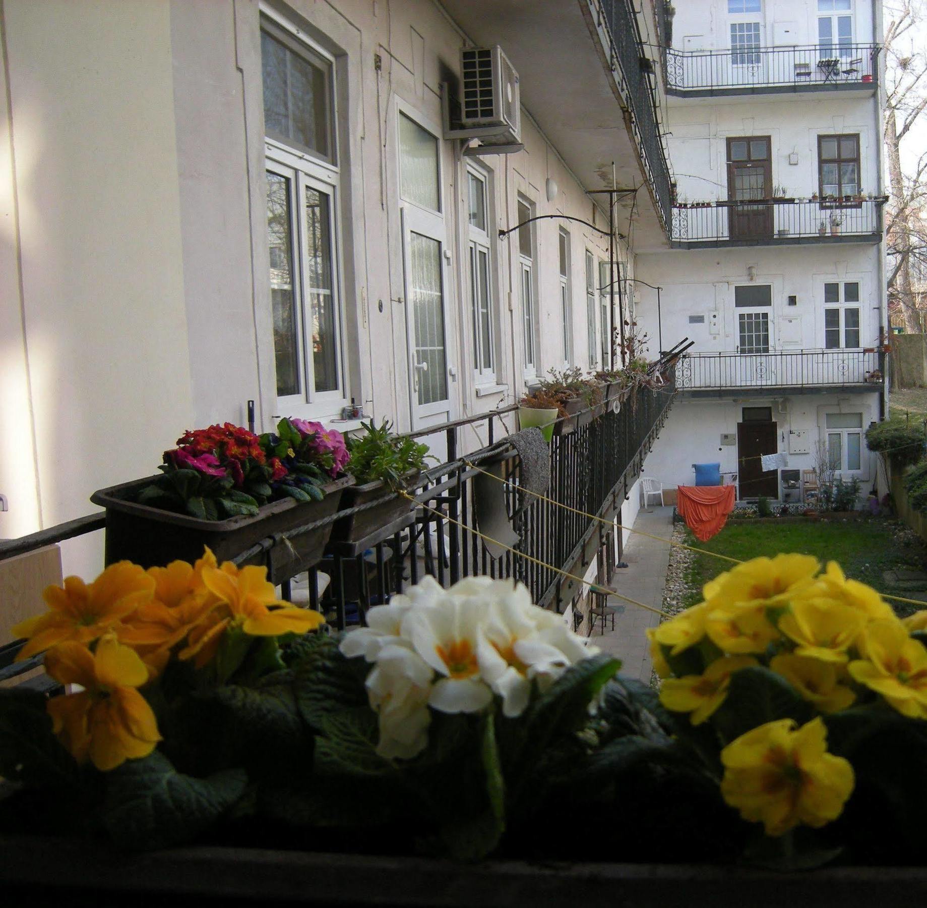 Apartments Historical Centre Bratislava Exterior foto